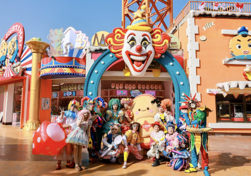 六福珠宝彻底“玩嗨了”！用一场「好运加油站」快闪，重新定义年轻人想要的“奇趣珠宝”